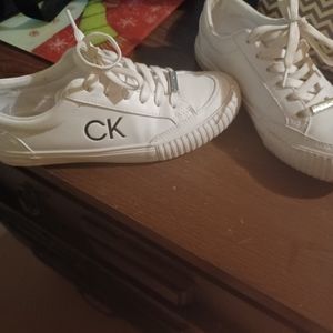 Calvin klein sneakers.sz.7.5